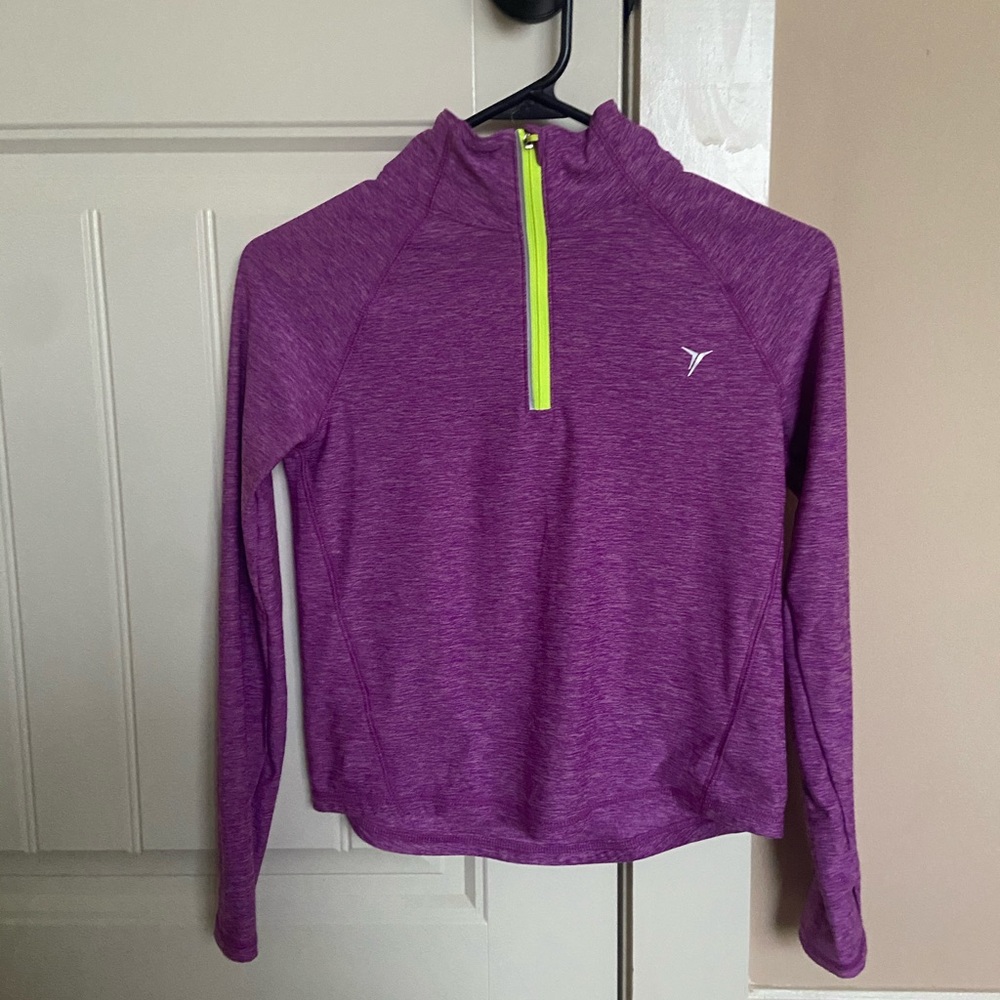 Old navy active-pullover-Size M (in kids/juniors)